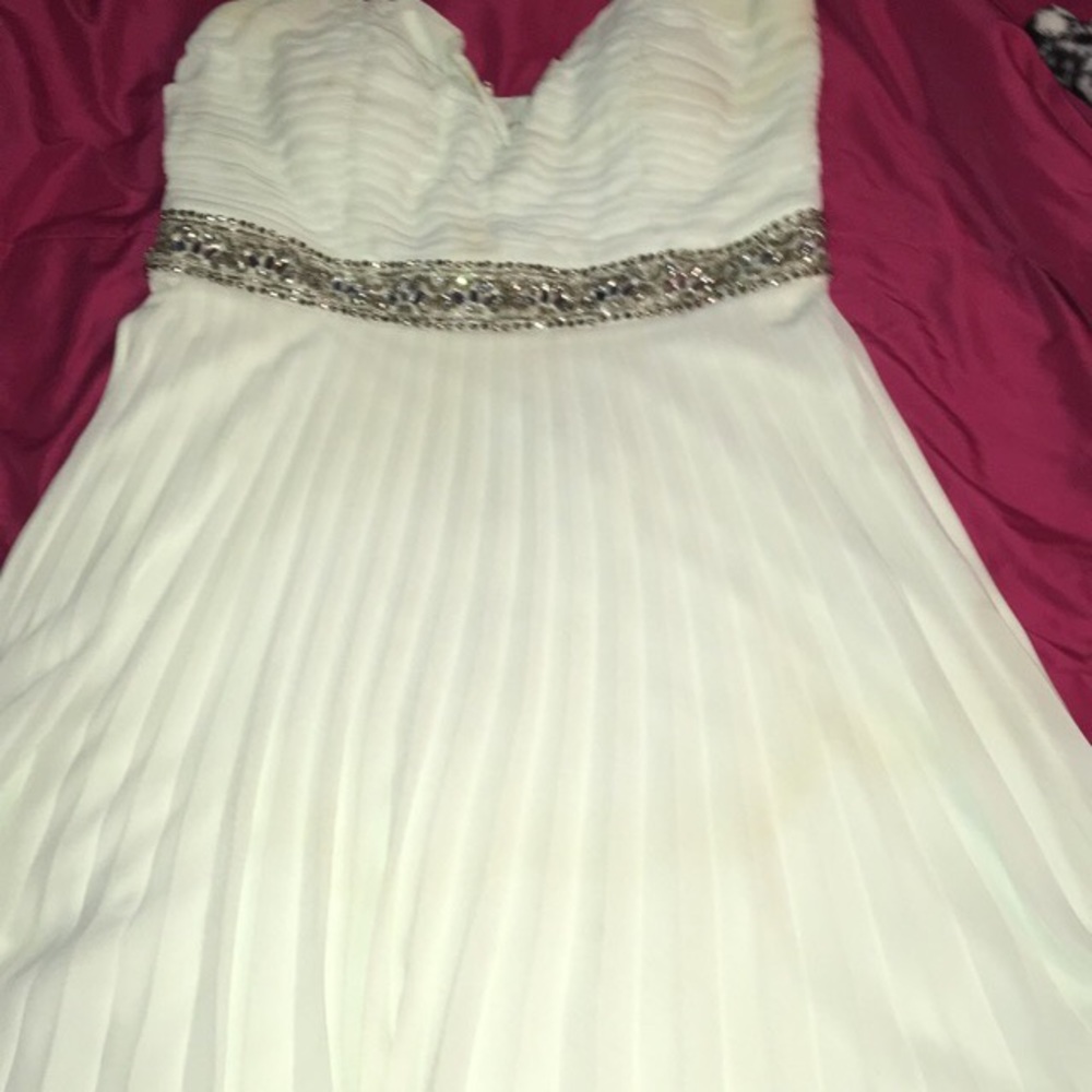 Mint green strapless sweat heart neckline